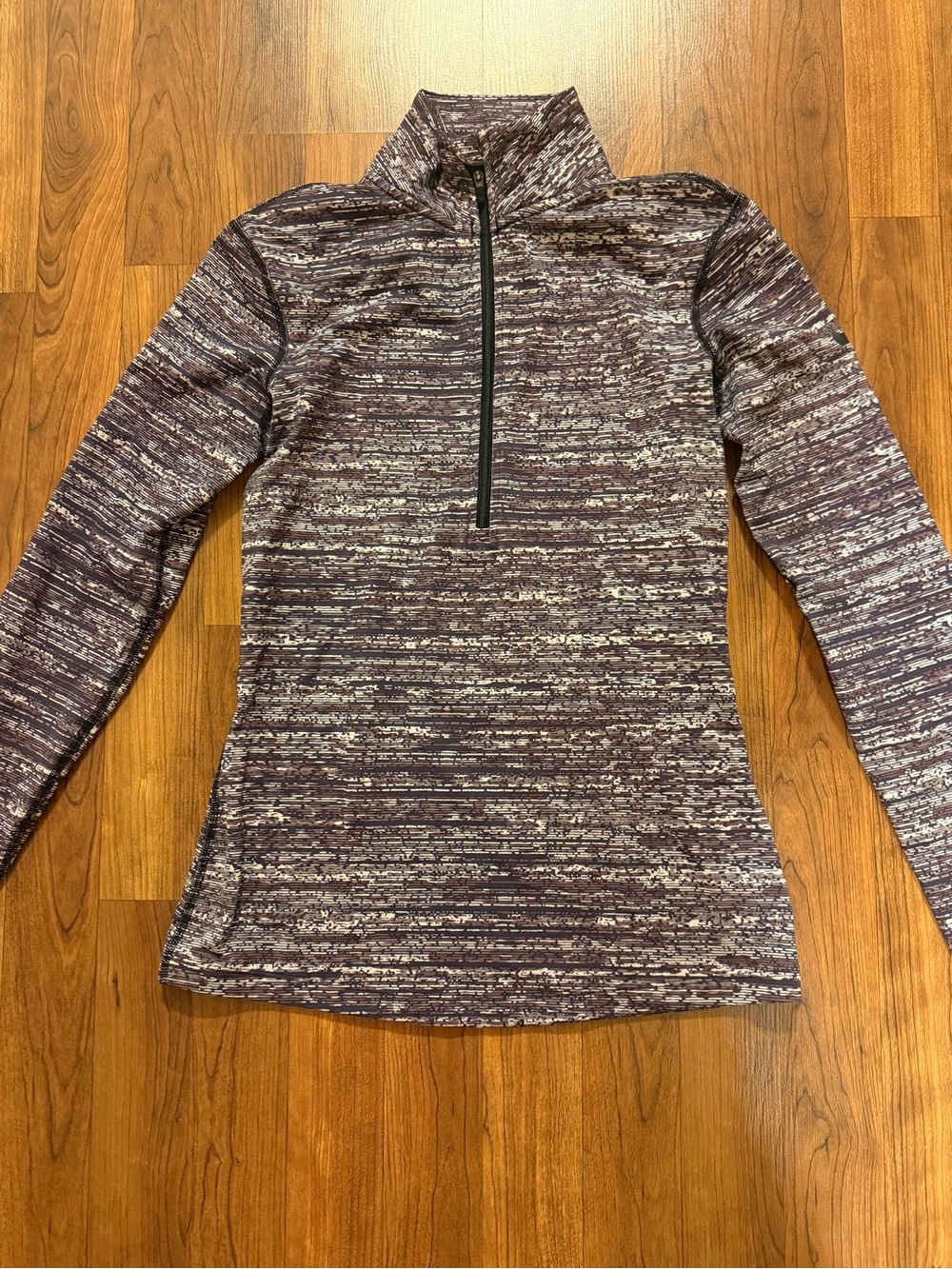 Nike Pro Warm Subtle Print 1/2-Zip pullover long-sleeve size small purple brown